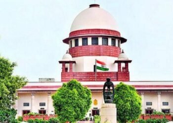 ‘সংখ্যাগুরুদের মর্জিমতোই দেশ চলবে। কাঠমোল্লারা দেশের শত্রু’, বিচারপতি শেখর কুমার যাদবের মন্তব্যে তীব্র বিতর্ক, স্বতঃপ্রণোদিত পদক্ষেপ সুপ্রিম কোর্টের