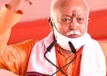 দেশজুড়ে মসজিদের নীচে মন্দির খোঁজা হচ্ছে, ভারতে এটা ‘গ্রহণযোগ্য নয়’, হিন্দু নেতাদের কড়া বার্তা আরএসএস প্রধান ভাগবতের