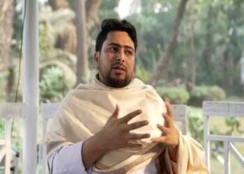 বিএনপির ‘কথার টোন আওয়ামী লীগের সাথে মিলে যাচ্ছে’, বিবিসিকে বাংলাদেশ সরকারের উপদেষ্টা নাহিদ ইসলাম