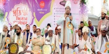 একটা অপপ্রচার চলে, ইসলাম নাকি মেয়েদের দাবিয়ে রাখে: ইমরান