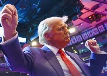 বাসিন্দাদের অন্য দেশে পাঠিয়ে গাজা খালি করতে চান ট্রাম্প