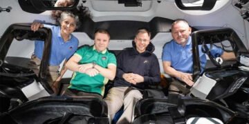 দীর্ঘ অপেক্ষার পর কাল পৃথিবীতে ফিরছেন সুনীতা উইলিয়ামস ও বুচ উইলমোর