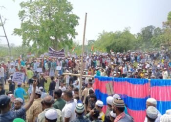 ওয়াকফ সম্পত্তি রক্ষায় উত্তাল উত্তর কাটিগড়া, ওয়াকফ আইনের বিরুদ্ধে পথে আসামের হাজার হাজার মানুষ