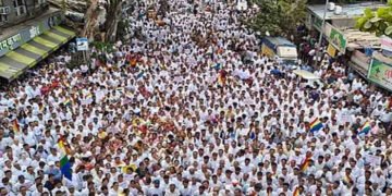 মন্দির ভেঙেছে কর্পোরেশন, মুম্বাইয়ে বিশাল মিছিল জৈন ধর্মাবলম্বীদের