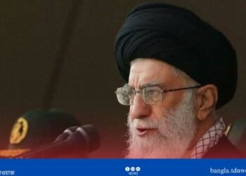 খামেনির হুঁশিয়ারি: ইসরায়েলের সঙ্গে কোনো আপস নয়, যুদ্ধ শুরু