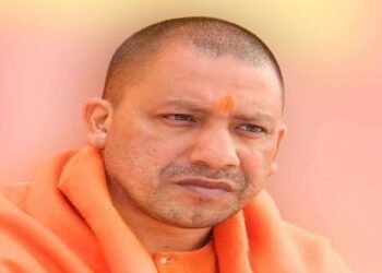 বিজেপির শক্ত ঘাঁটিতে বেশি নাম বাদ, সংখ্যালঘু মুসলিম এলাকায় কম, উত্তরপ্রদেশের SIR খসড়া তালিকায় প্রকাশ হতেই চাপে যোগী সরকার!