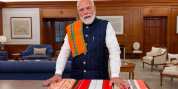 ‘অন্তত একটি হ্যান্ডলুম পণ্য কিনুন’, জাতীয় হস্তশিল্প দিবস উপলক্ষে দেশবাসীর প্রতি মোদীর আহ্বান
