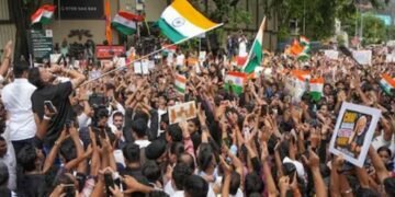 সুপ্রিম কোর্টে স্বস্তি আন্দোলনকারীদের, এফআইআর বাতিলের পর ৫ সেপ্টেম্বরের মিছিল প্রত্যাহার ককরোচ জনতা পার্টির