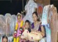 ২০০ বছর পর পরিবারে কন্যাসন্তান, মহারাষ্ট্রে ফুলে সাজানো রথে রাজকীয় বরণ